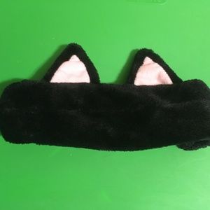 Free with purchase - Fluffy Headband with cat ears